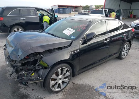 2012 Kia Optima Sx z USA, uszkodzony, nr VIN 5XXGR4A6XCG045240